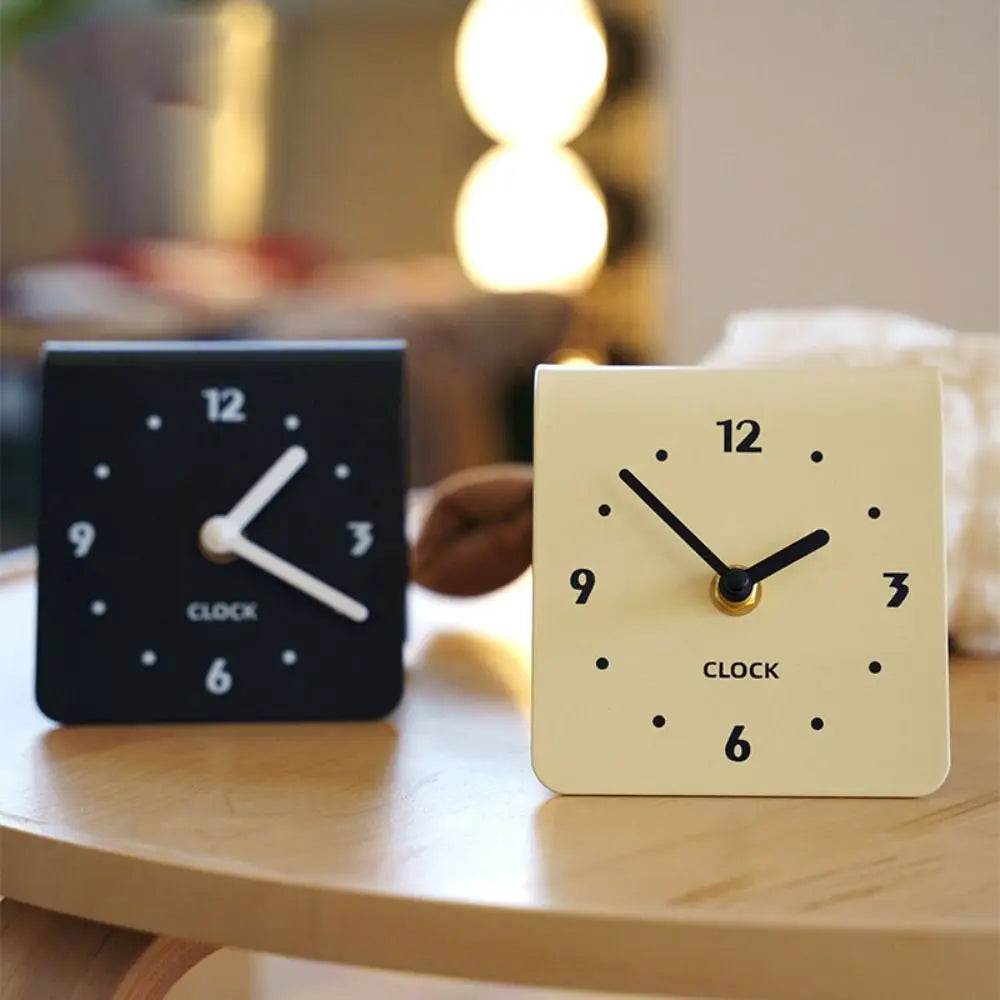 Home Ornaments Silent Tabletop Clock