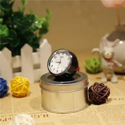 Retro Fashion Exquisite Mini Table Clock