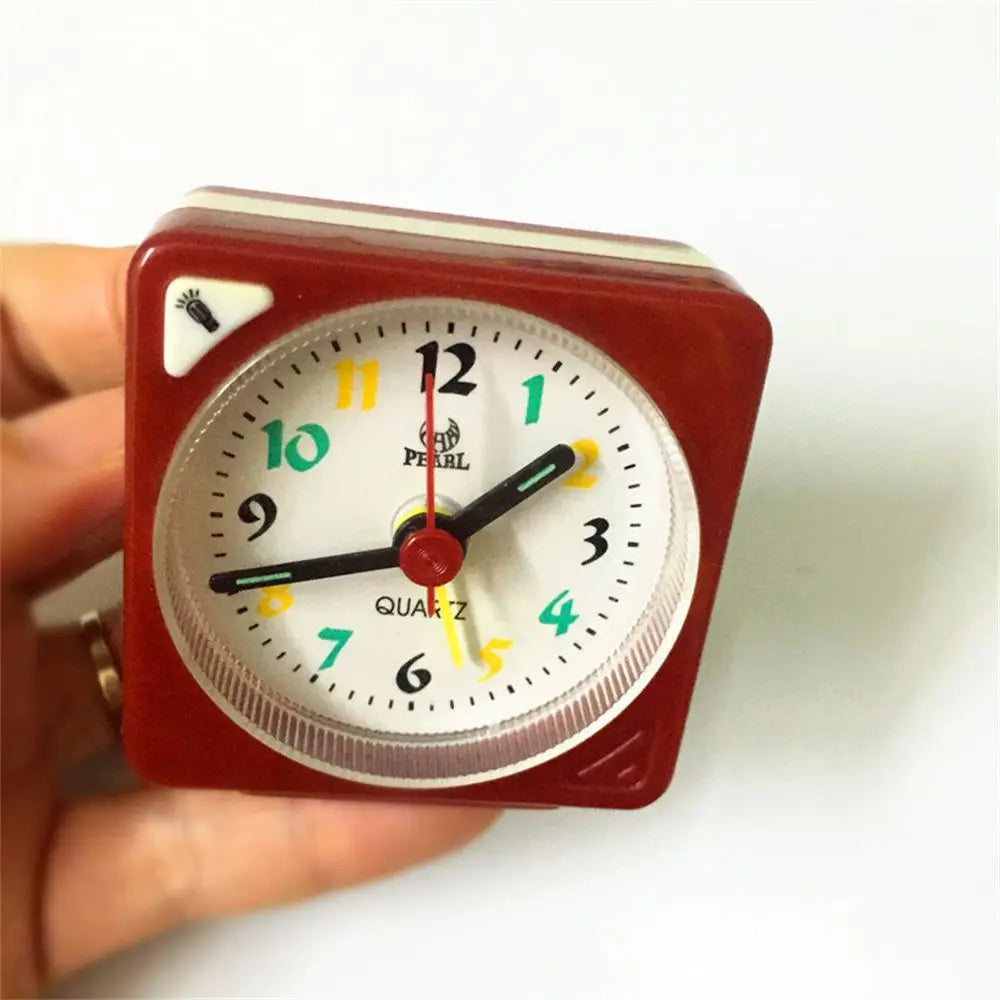 High Quality No Tick Battery Operated Alarm Clock