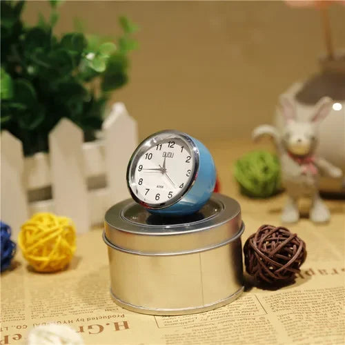 Retro Fashion Exquisite Mini Table Clock